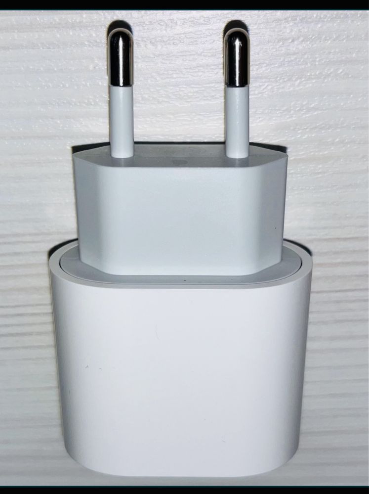 Iphone 20W adapter zaryadka Tupe-C Lighting