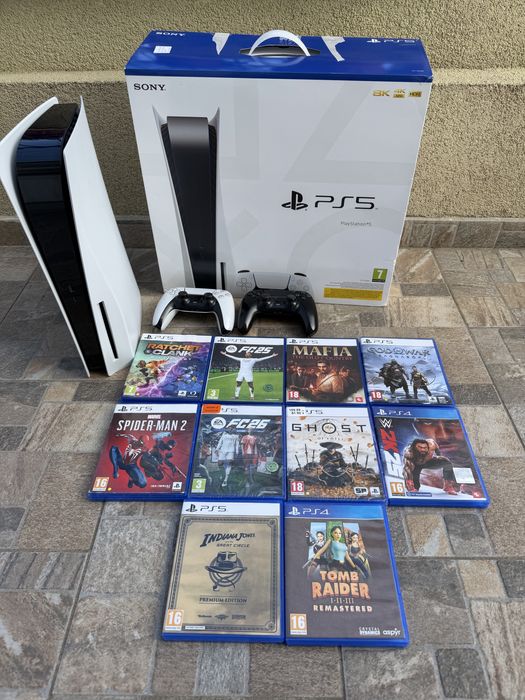 Sony Playstation 5 PS5 - Перфектен  с игри и 2 контролера