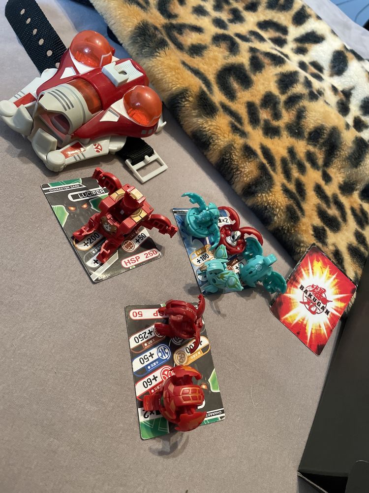 Бакуган/Bakugan играчки фигури колекция