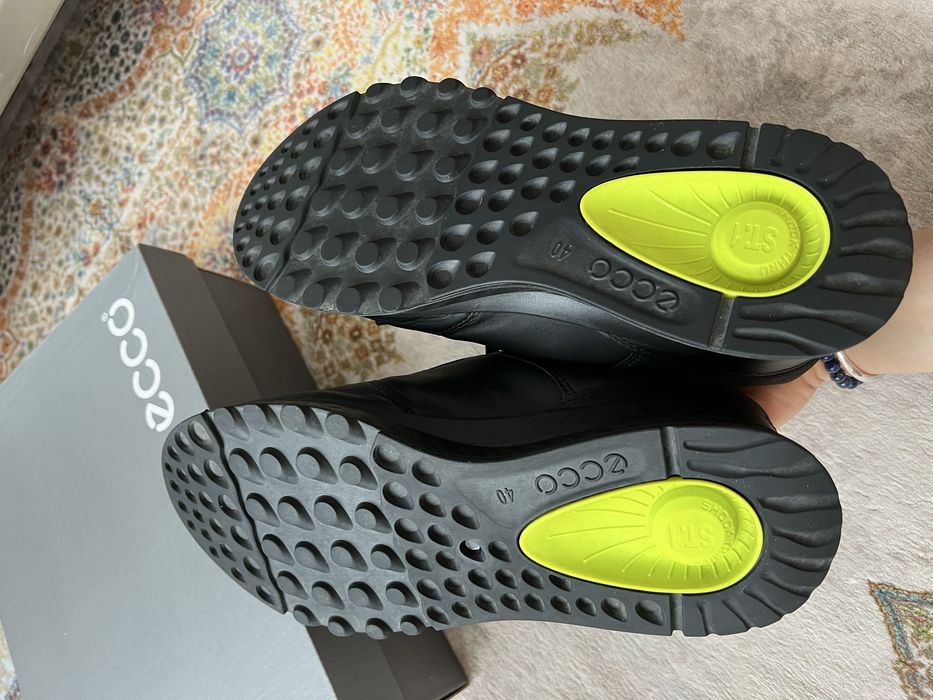 Adidasi ecco exostride 40 goretex
