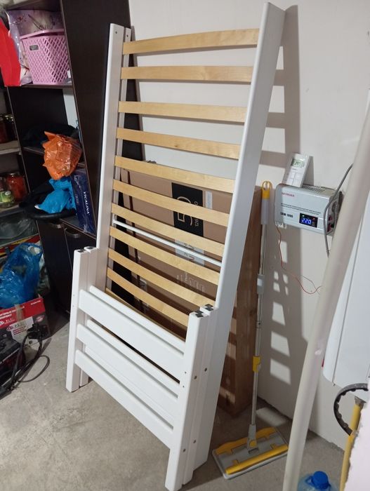 Кровать односпальные