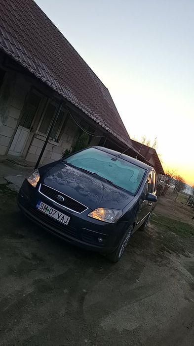 Vănd Ford Focus C-MAX