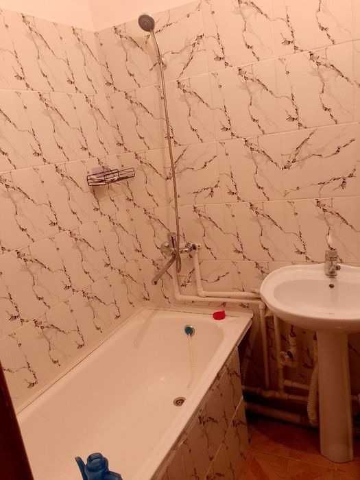 Продаётся 3х комн квартира на 4 этаже Ор-р Шарк 1 Гор больница