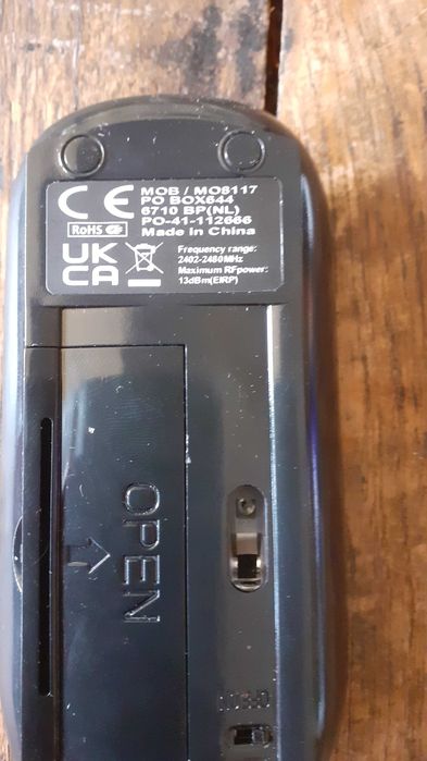 безжична мишка wireless, цвят черен, пластмаса гланц