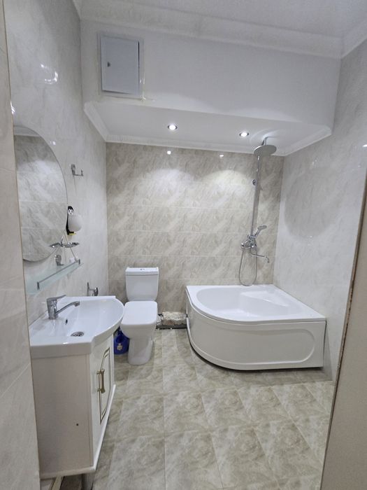 Аренда 4 хона 3 этаж микрорайон ор шашлык уз оилага  лифт бор