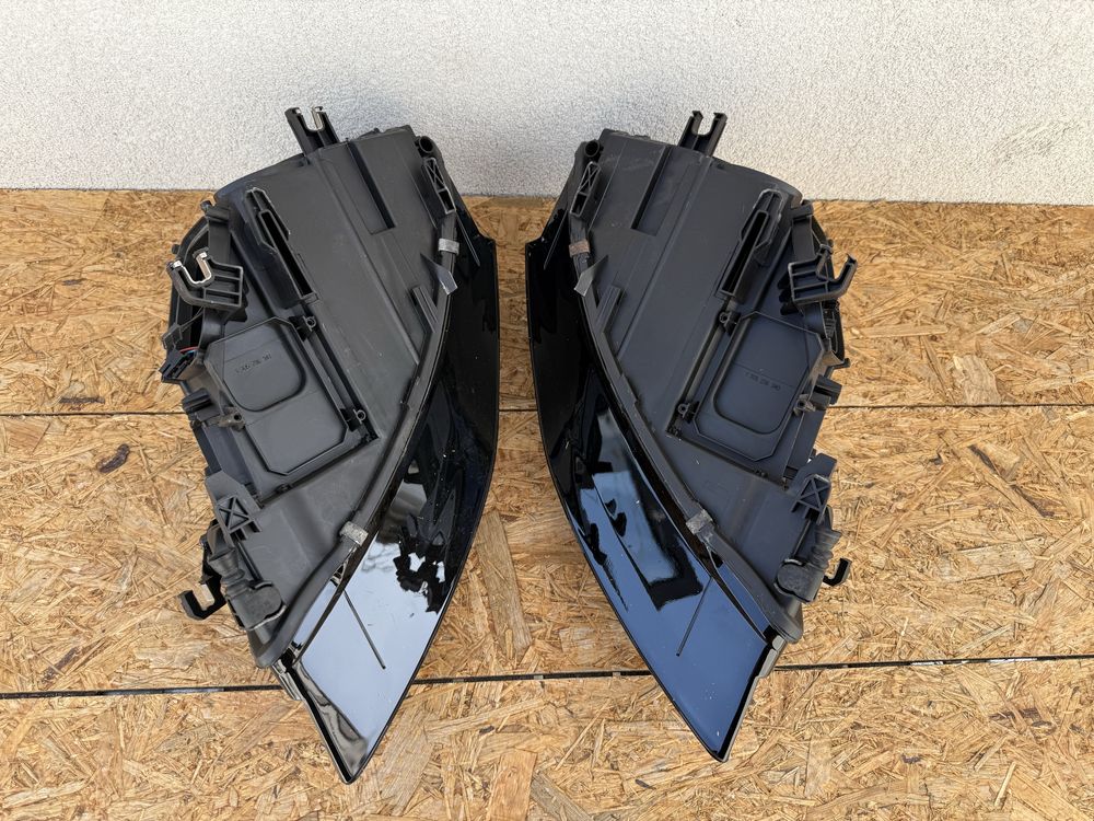 SET Far stanga dreapta Audi A4 8k B8 2008-2012 Xenon + LED Originale