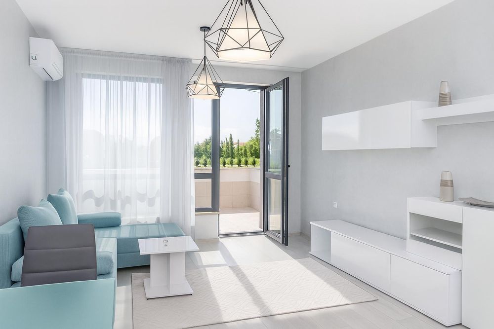 Дава се под наем Двустаен апартамент в Пловдив, Южен - 64 кв.м за 549 € - Снимка #1