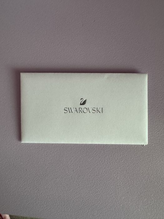 Оригинални слънчеви очила на Swarovski