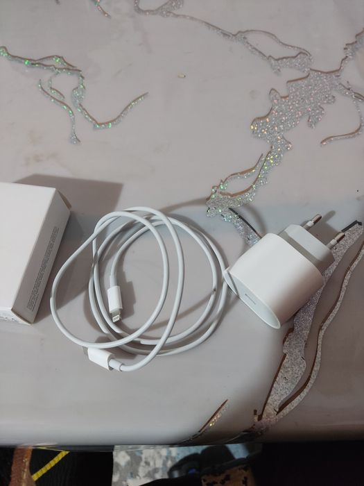 оригинальная зарядка