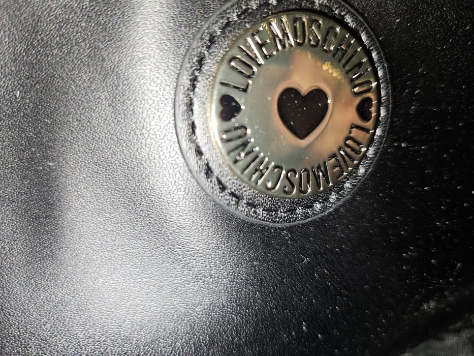 Vând geanta Love Moschino originală
