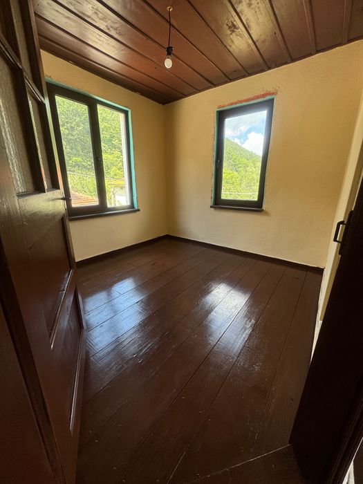 Продава се Къща в с. Бели Осъм, Област Ловеч - 140 кв.м за 386 €/кв.м - Снимка #6