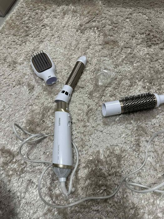 Сешоар Philips с 4 приставки