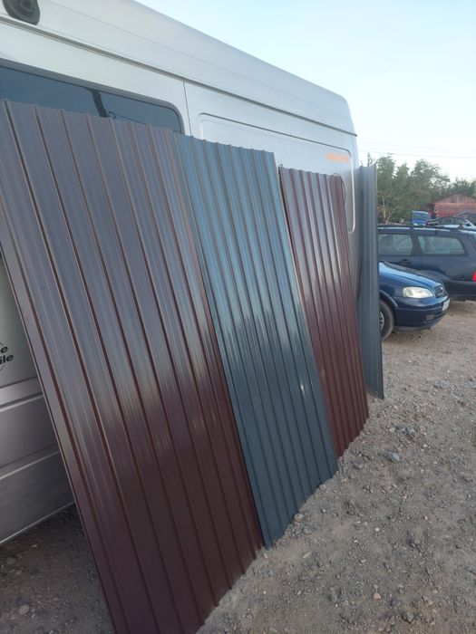 Tabla cutata colorata gri atrancit maro lucios mat roșu vișinie și alt