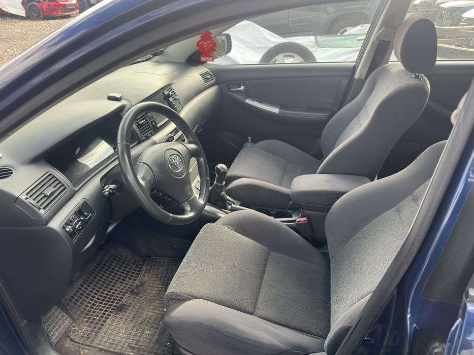 Toyota Corolla 2.0d4d 90 кс На Части!