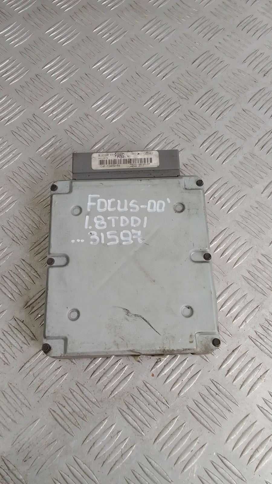 Компютър Компютри Ford Focus 1.8D 2001г. 10+Броя