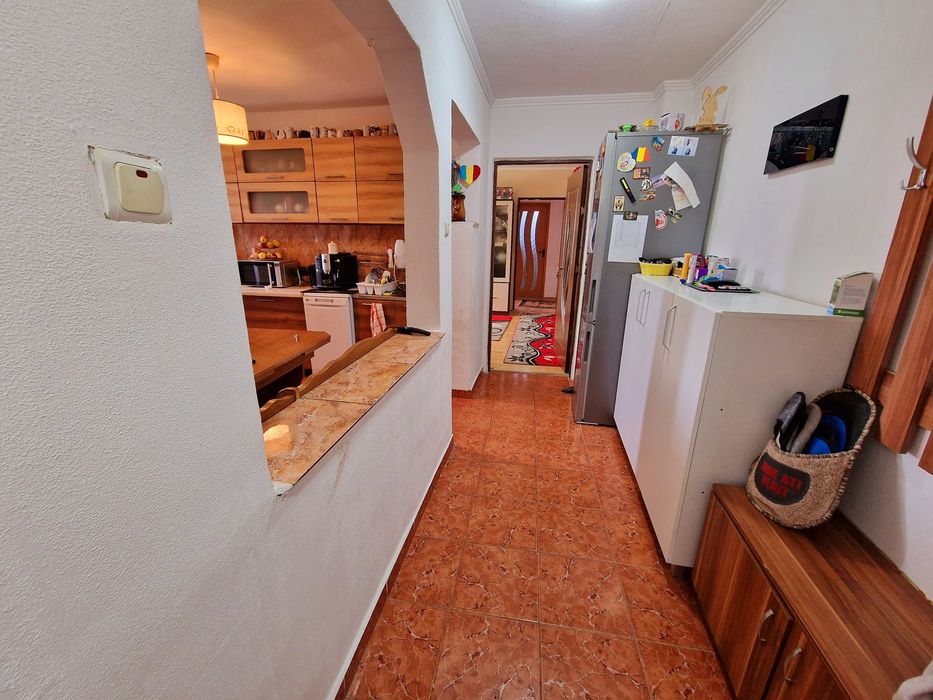 Apartament 3 camere MV1