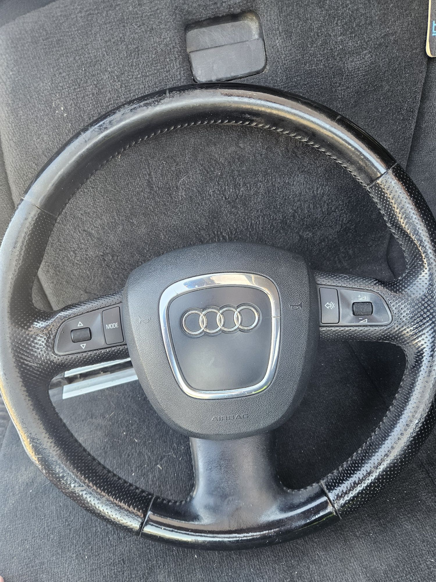 Волан за Audi ауди