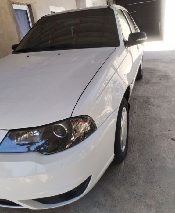 Nexia 2  1.6 super kansaner hamma joyi radnoy tozza moshina