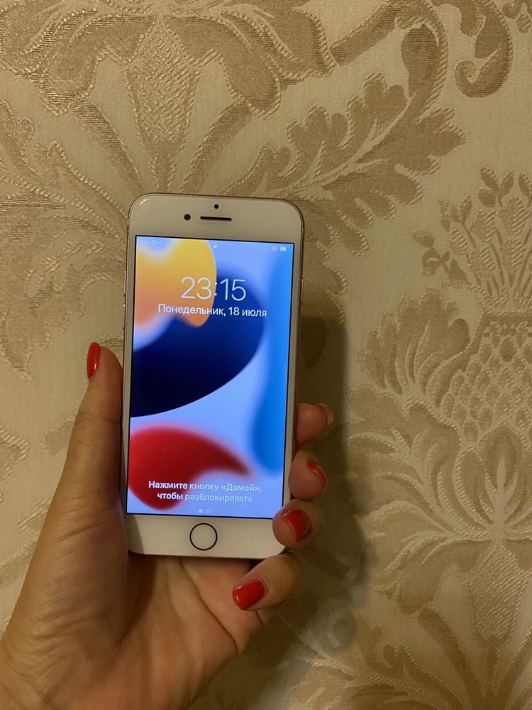 Продам iphone 7