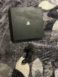 Ps4 pro cu controler