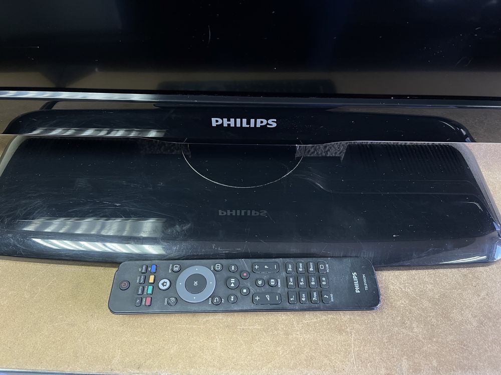 Телевизор Philips Full HD LCD 37” - 37PFL5604H/12