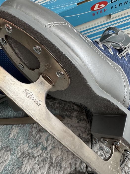 Patine artistice gheata full box ca noi botas Betty