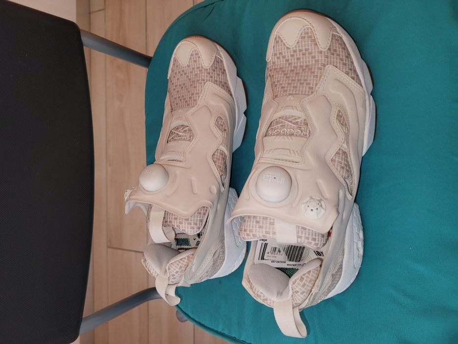 Adidasi Reebok marime 37.5