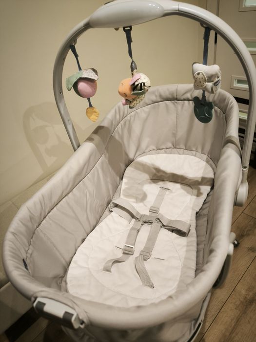 4 в 1 бебешко кошче/столче Chicco