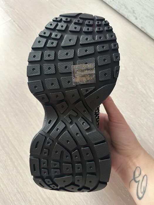 Нови модерни дамски маратонки