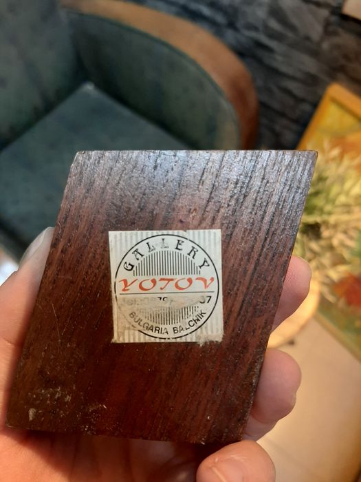 Дървена статуетка, дърворезба