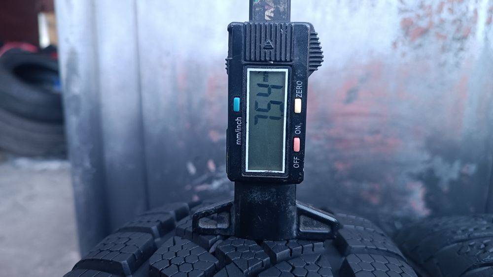 175/70/13 Continental