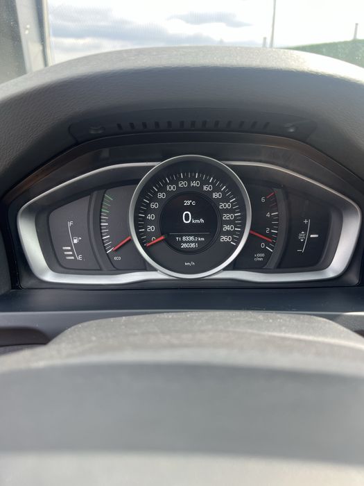 Volvo v60 1.6, diesel 2015