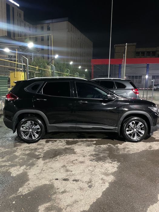 Tracker 2 premier 2023