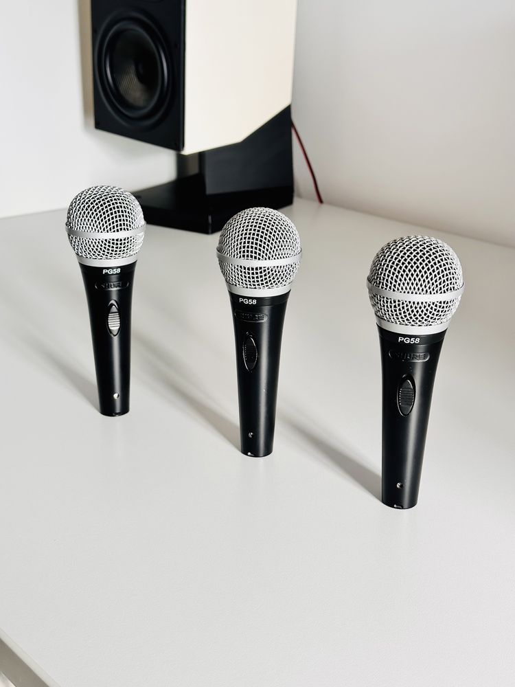 Microfon dinamic SHURE PG58-XLR,ca noi,sunet foarte bun si calitativ
