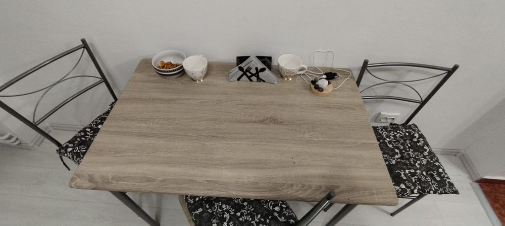 Set bucătărie masa+scaune