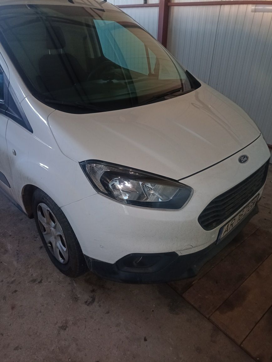 Vând dubiță Ford transit curier