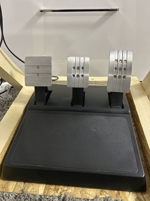 Volan Thrustmaster T300 GT