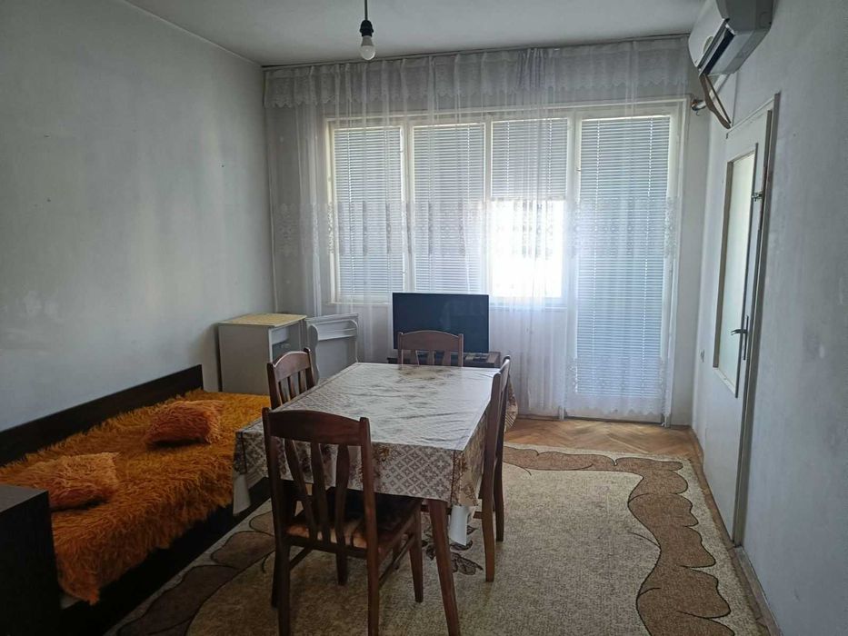 Продава се Четиристаен апартамент в Казанлък - 110 кв.м за 1159 €/кв.м - Снимка #2