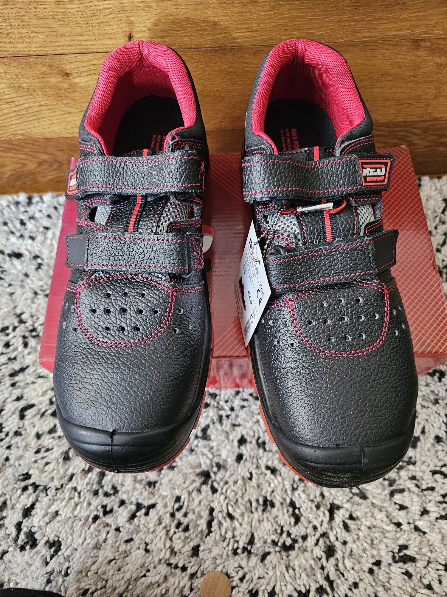 Нови мъжки работни обувки с метално бомбе RED Max-popular, номер 44