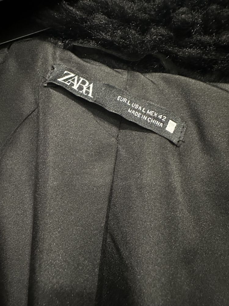 Geaca de blana Zara (stil balenciaga)