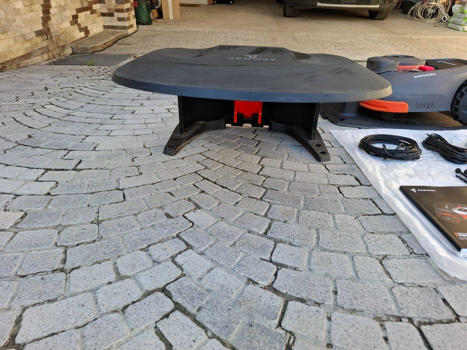 Безкабелна косачка-робот