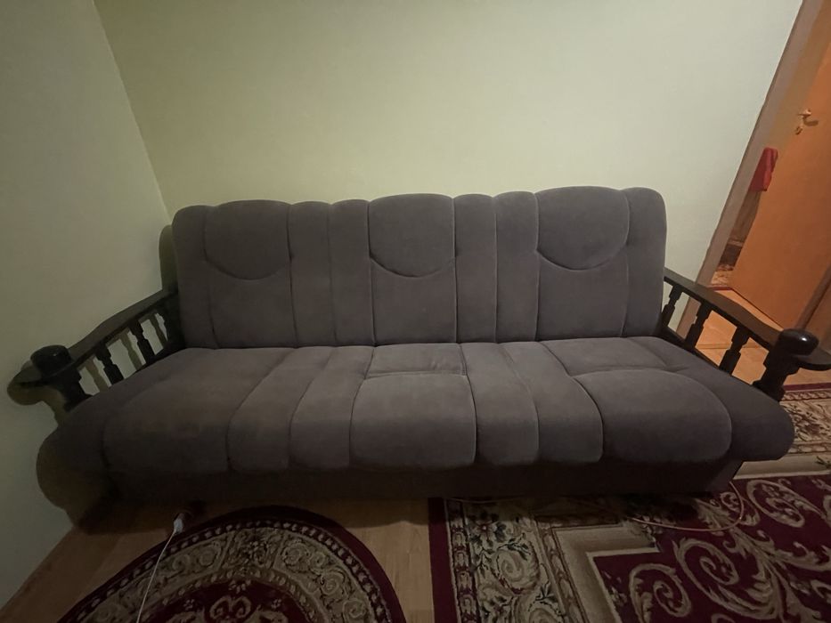 Canapea extensibilă- gri