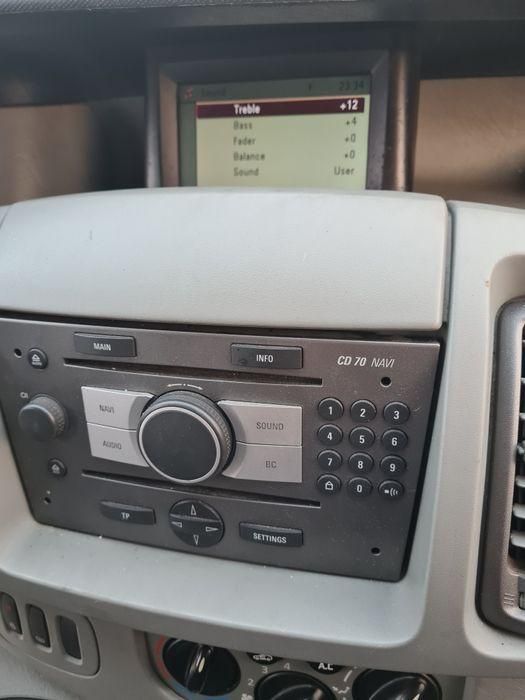 CD 70 NAVI color radio Nissan Primastar