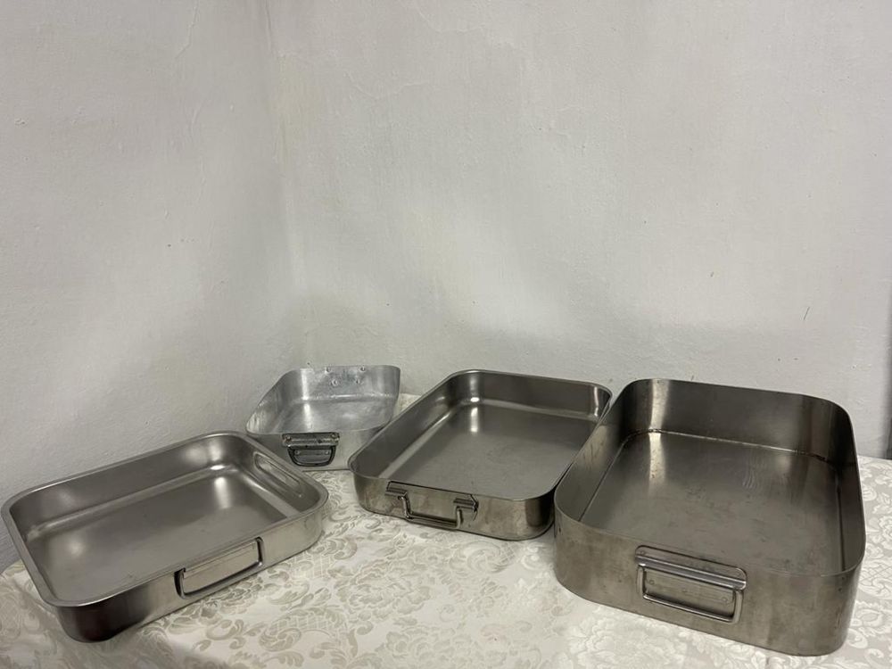 Tăvi din inox  si aluminiu