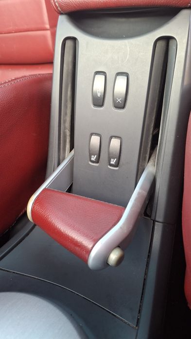 Renault Megane decapotabil motor 2l benzina cutie automata