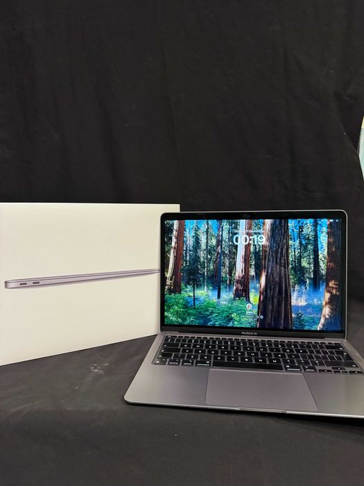 MacBook Air M1 • 16GB RAM • 256GB SSD • Отлично състояние