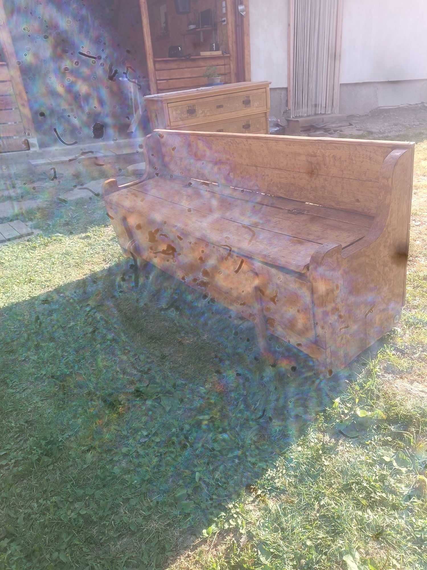 Vând mobilier vechi