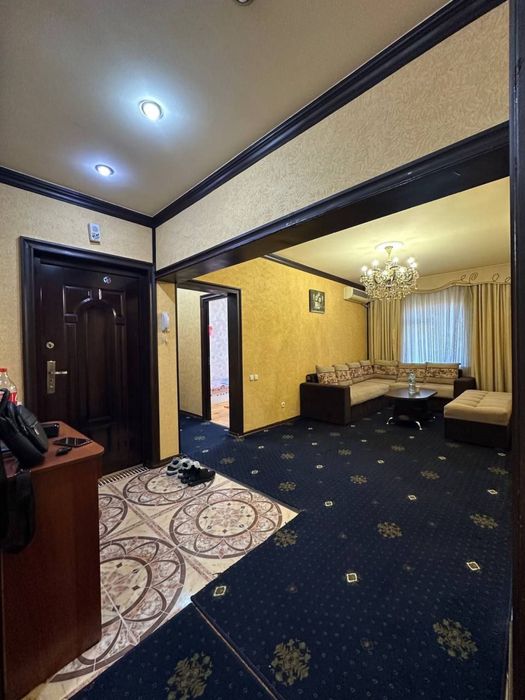 Продаётся 5-комнатная квартира улучшенная планировка,