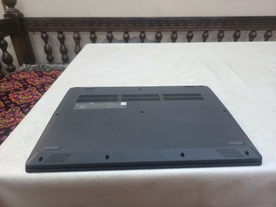 Lenovo V15-IGL intel cerone