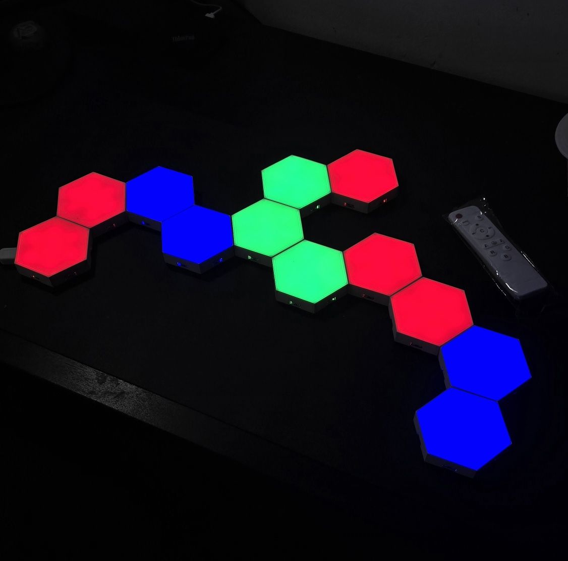 Hexagoane RGB Smart 12buc Idee Cadou
